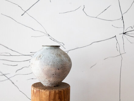 Toru Hatta Vase No. 35