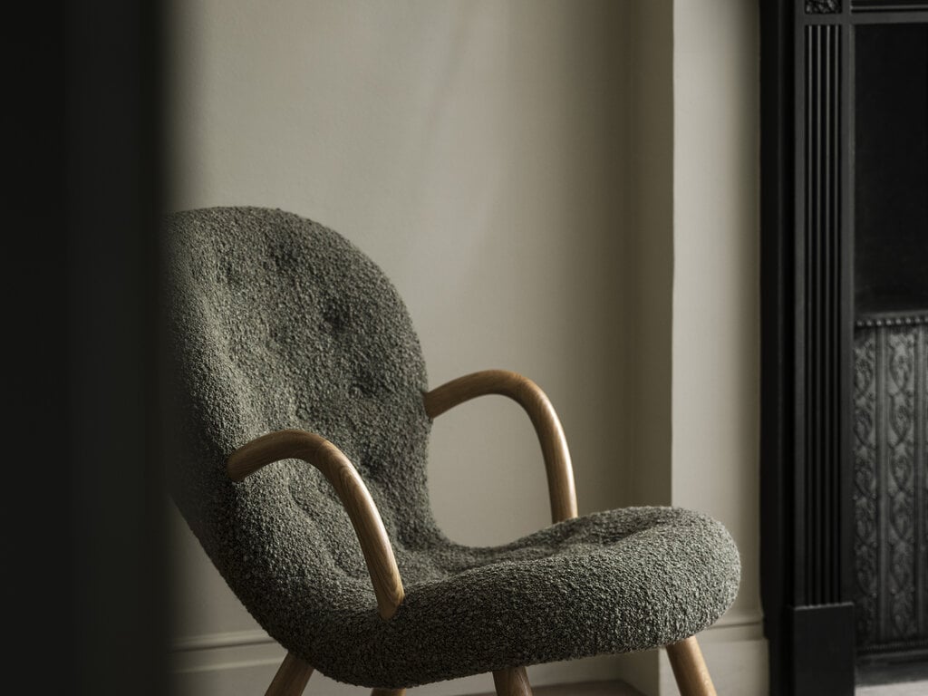 Dagmar Clam Chair, fabric upholstery