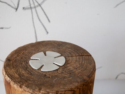 Makoto Koizumi for Nousaku Tincry Five Leaves Coaster