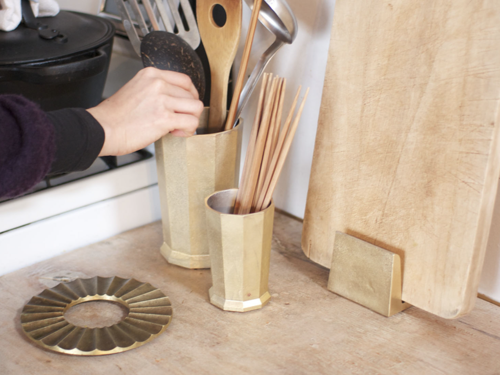 Oji Masanori Brass Tool Holder (Small)