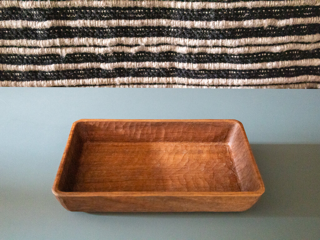 Ryuji Mitani Deep walnut carved tray by Ryuji Mitani