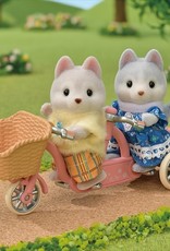 Calico Critters CC Tandem Cycling Set - Husky Sister & Brother