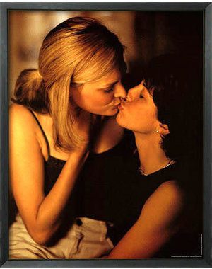  QUEER AS FOLK KISSING PRINT