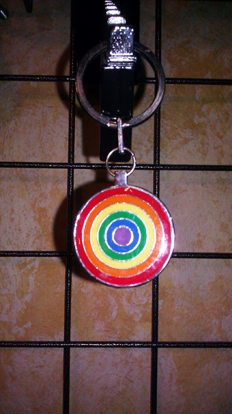RAINBOW CIRCLES PEWTER KEYCHAIN