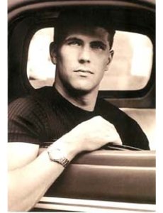  MALE LOOKING OUT CAR WINDOW