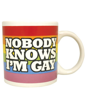  NOBODY KNOWS IM GAY MUG