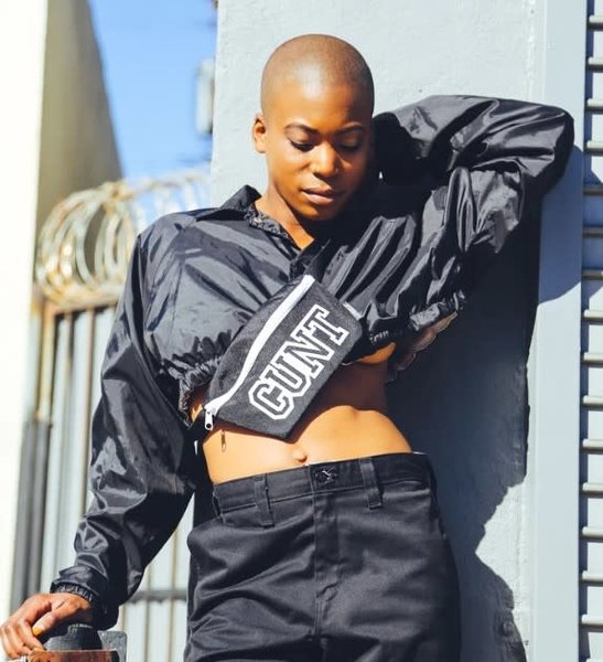 FYDELITY FYDELITY ULTRA SLIM WERDS CUNT FANNY PACK