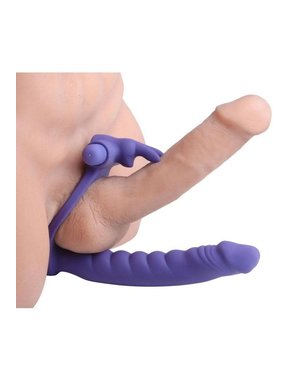 XR Brands FRISKY DOUBLE DELIGHT DUAL INSERTION RABBIT RING