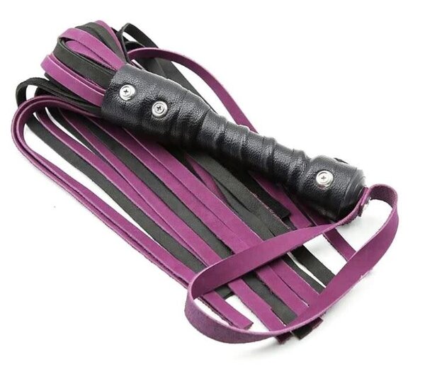 EVEREST TRADING COMPANY LLC LEATHER 23inch FLOGGER WITH HEAVY DUTY HANDLE BLACK & PURPLE