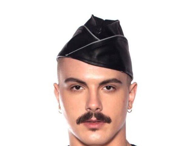 PROWLER RED PROWLER RED TRIANGLE CAP 59CM