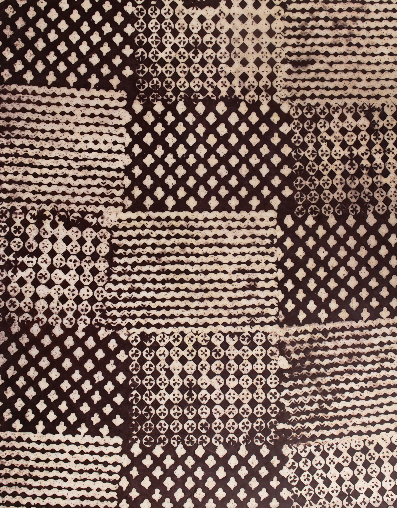 AITOH Aitoh Lokta Batik Patchwork Natural on Brown 19.5" x 29.5"