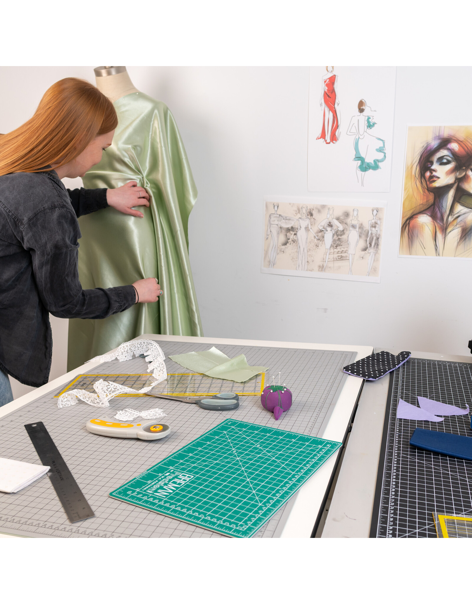 W.A. Portman WA Portman 12x18 Inch Self Healing Cutting Mat – 2-Sided 5-Ply PVC Green/Black Cutting Mats for Crafts with Non-Slip Surface & Precise Grid Lines