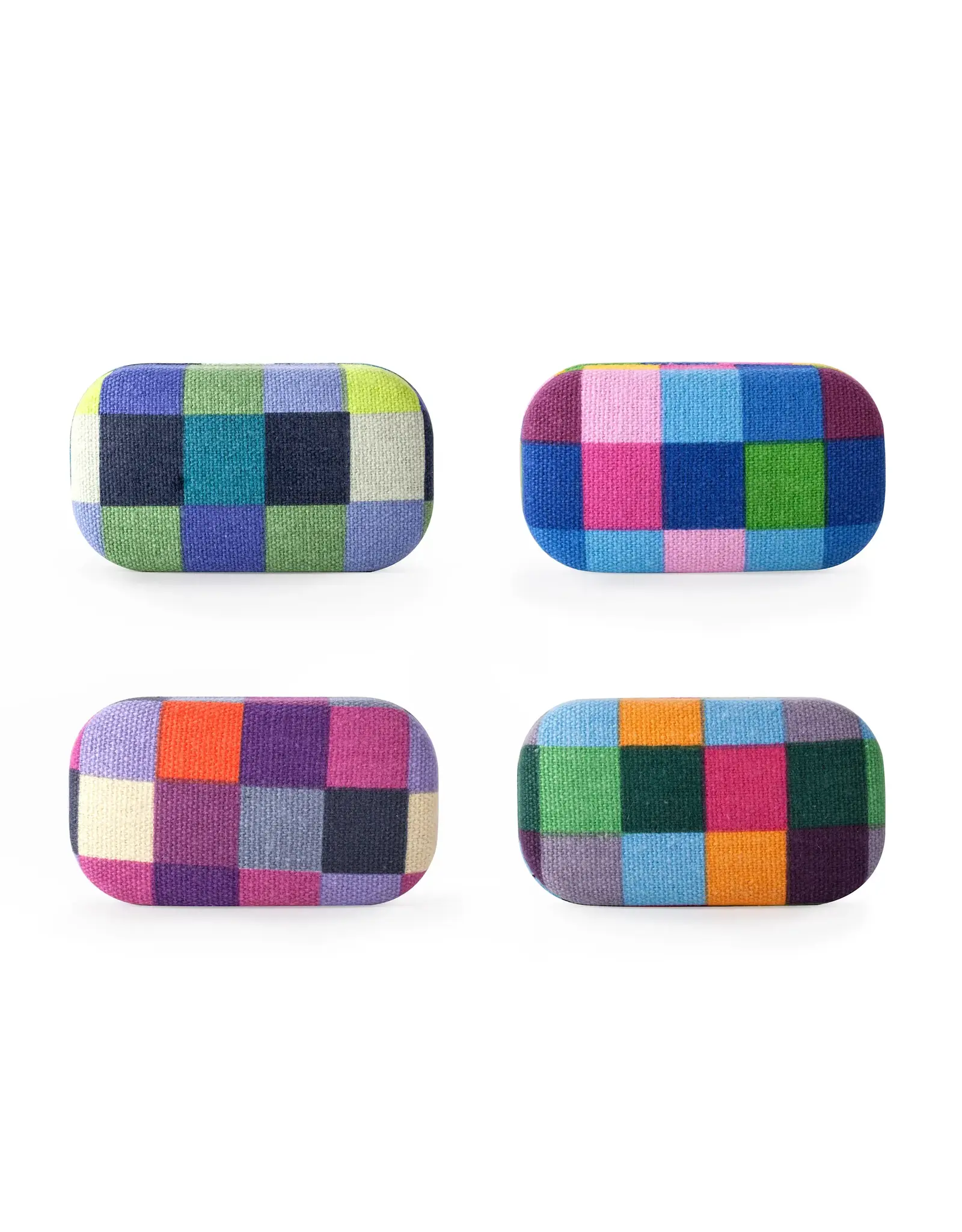 Kikkerland Kikkerland Travel Case Plaid Assorted