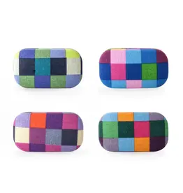 Kikkerland Kikkerland Travel Case Plaid Assorted