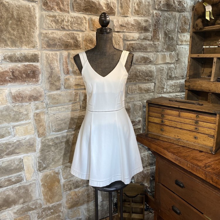 Bar III White Sleeveless Fit and Flare Dress, Size M