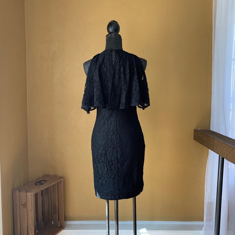 Ella Moss Black Lace Cold Shoulder