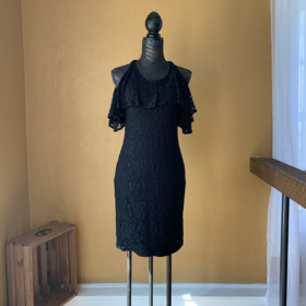 Ella Moss Black Lace Cold Shoulder, Size L