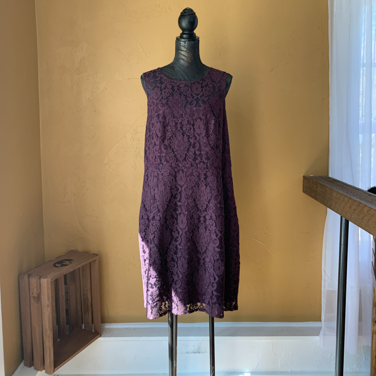 BB Dakota Purple Lace Cocktail Dress, Size 20