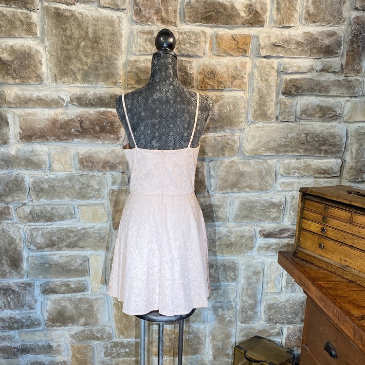 Jacquard Floral Print V-Neck Mini Pink Dress, Size L