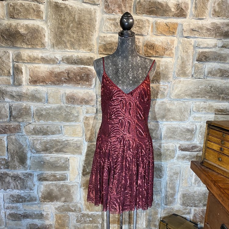 Red Sequin Wavy Pattern Dress, Size 12