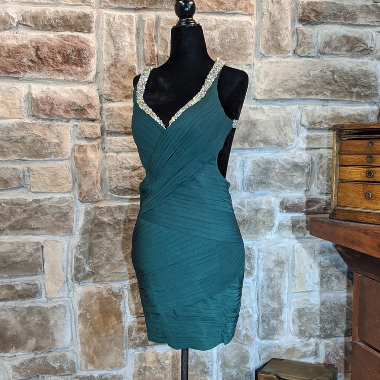 Emerald Green Backless Party Dress