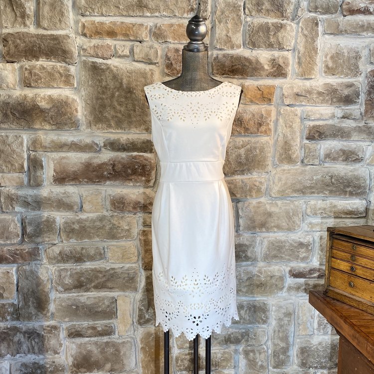 Sangria White Lace Dress, Size 16