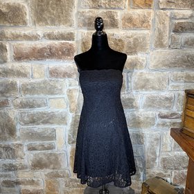 Onyx Black Lace Strapless Cocktail Dress, Size 6