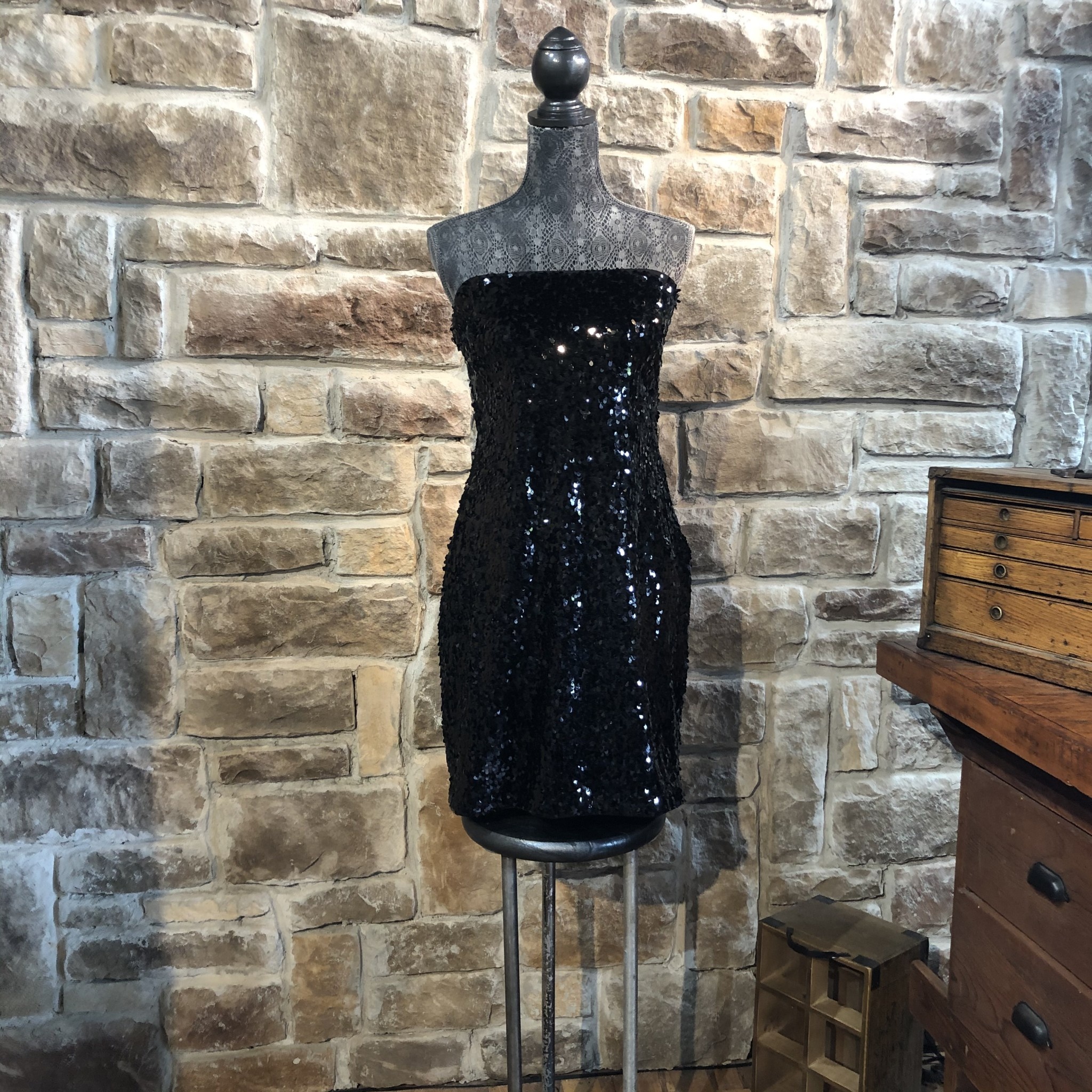 Aidan Mattox Black Sequin Dress Size 10 Elements Unleashed