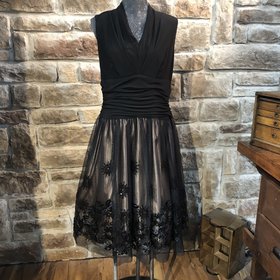 SLNY Black Sequined Bottom, A-Line Dress, Size L