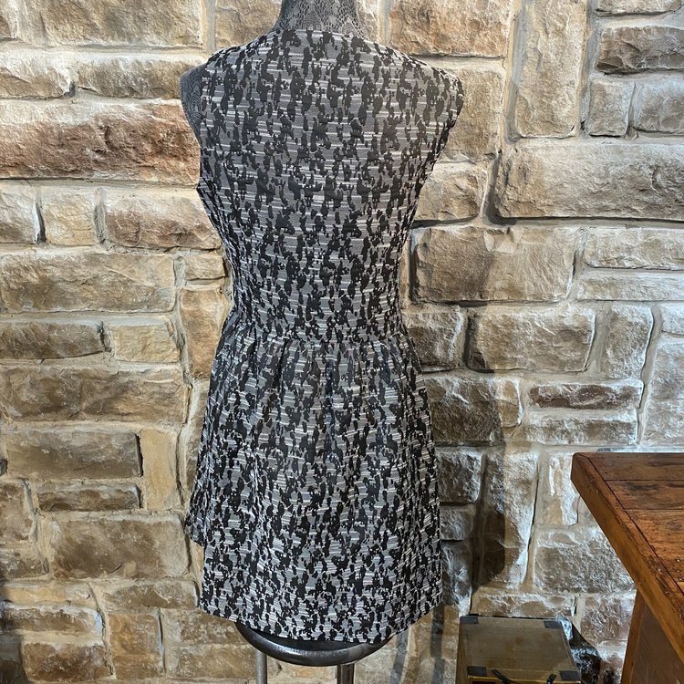 Kensie Black Geometric Fit and Flare Dress, Size XL