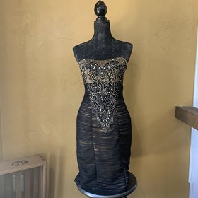 Sue Wong Black and Nude Strapless Embellished Dress, Size 4