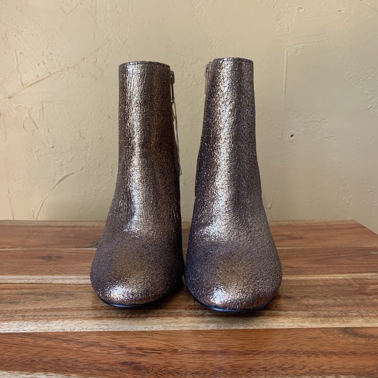 Kensie Bronze Sparkle Ankle Boot, Size 7