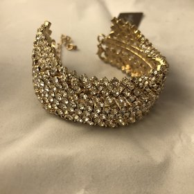 Rhinestone Bracelet in Gold