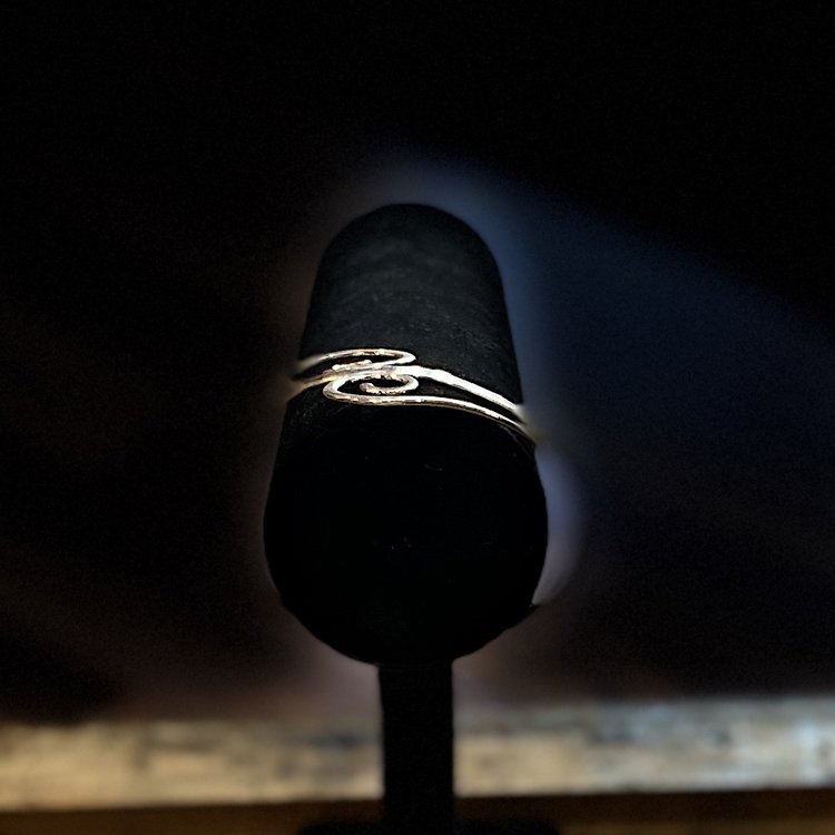 Smooth Swirl Bracelet