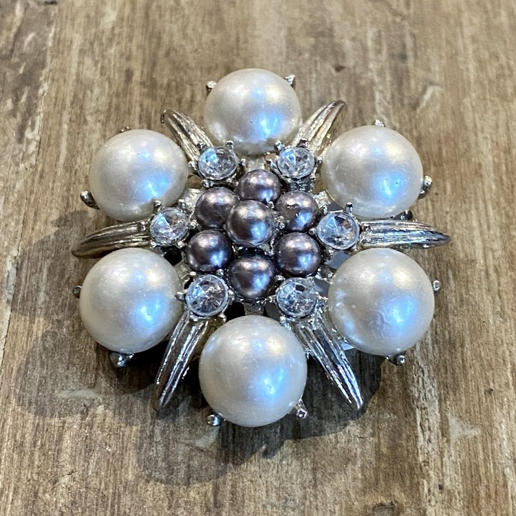 Silver Pearl Pin