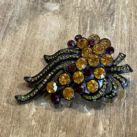 Hint of Orange and Red Pin