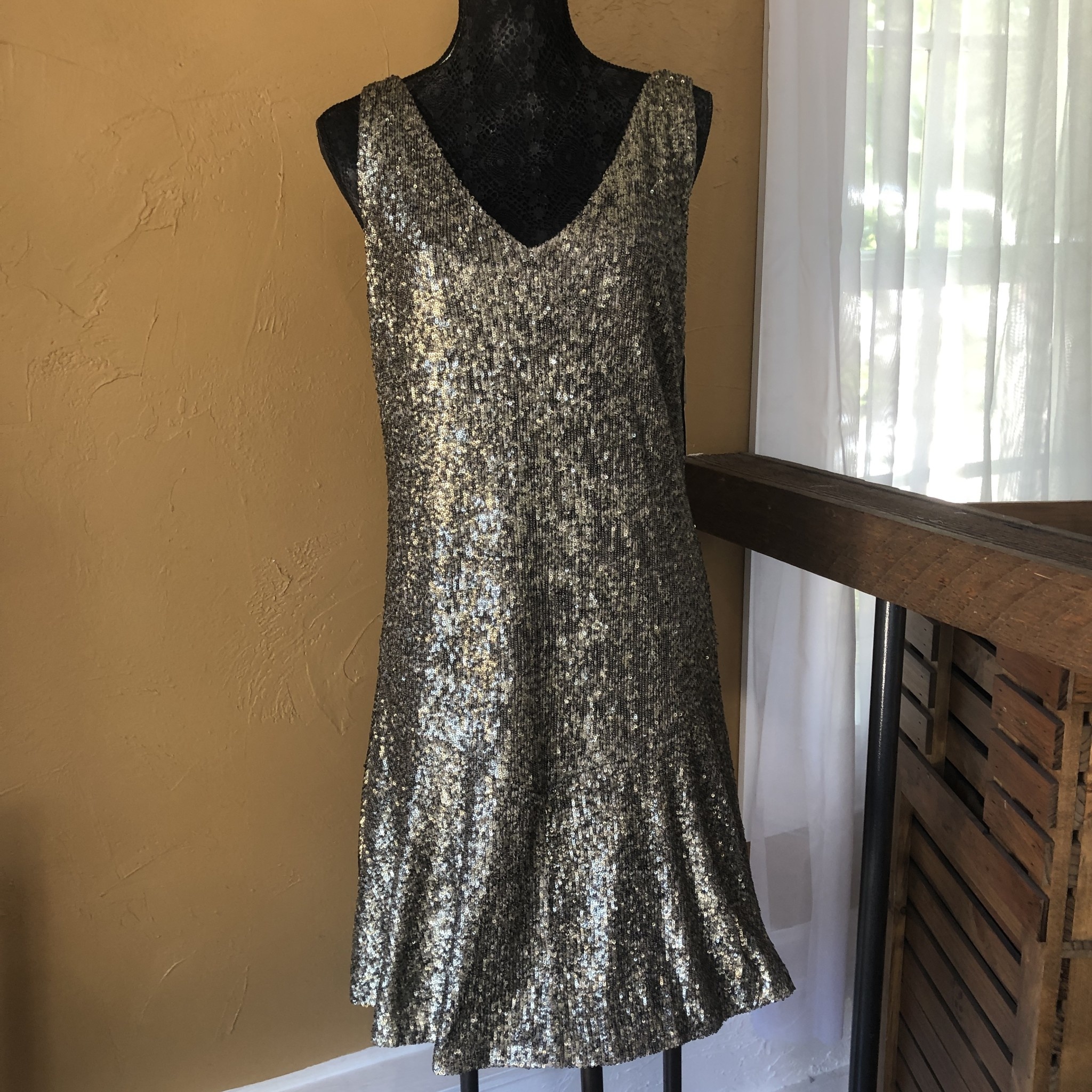 ralph lauren gold sequin dress 2.5