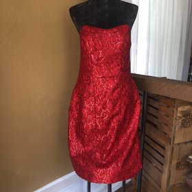 Theia Red Sequin Lace Strapless Knee Length Dress, Size 14