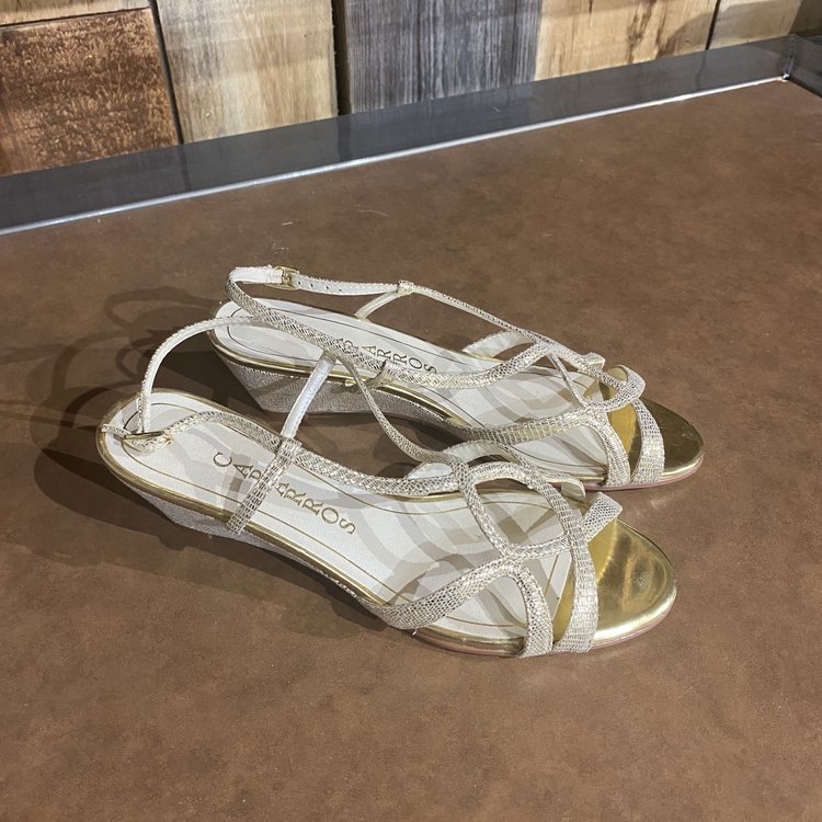 Gold Strappy Wedged Sandal, Size 7
