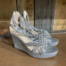 Silver Sparkle Wedge, Size 5.5