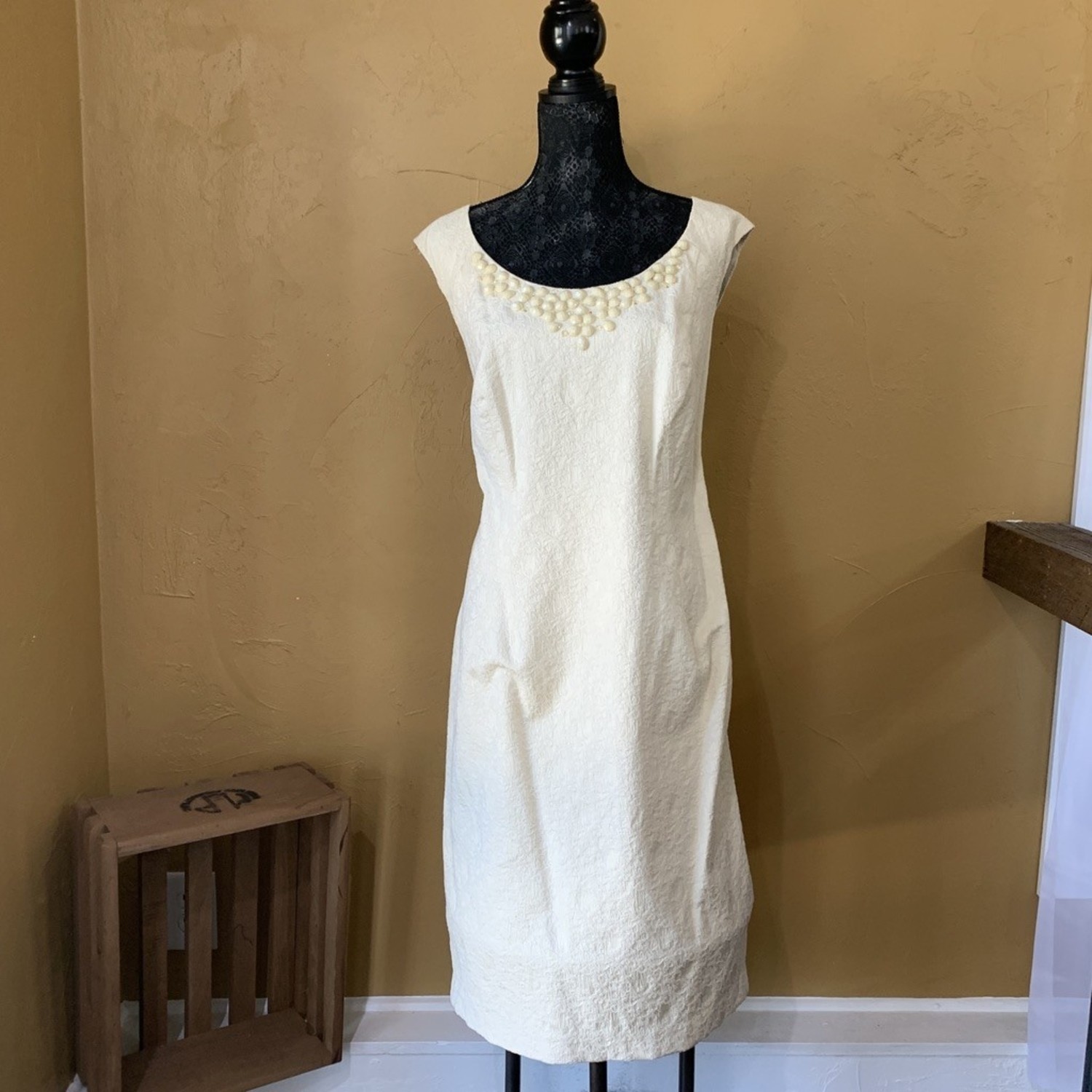 Adrianna Papell Ivory Beaded Cocktail Dress, Size 16W - Elements Unleashed Adrianna Papell Ivory Beaded Cocktail Dress, Size 16W - Elements Unleashed