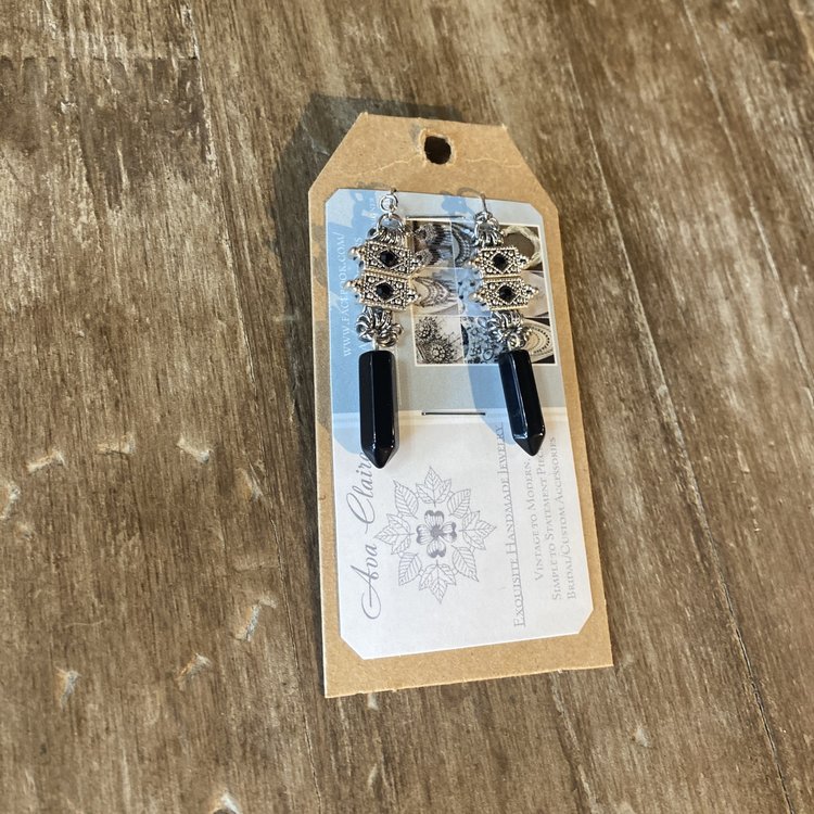 Onyx Gemstone Points