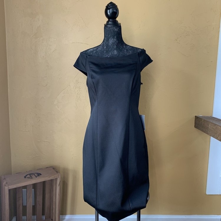 Adrianna Papell Black Full Zipper Back Cocktail Dress, Size 16