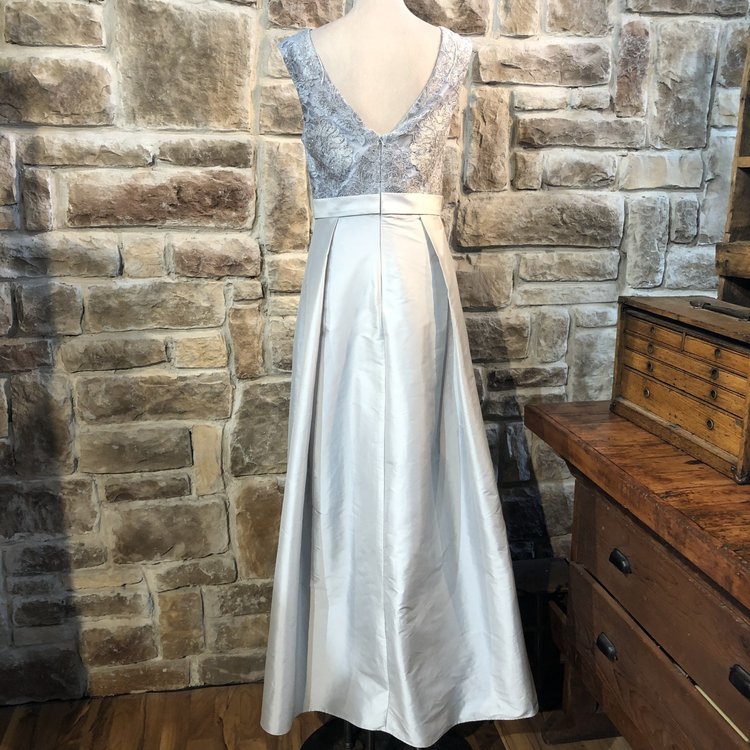 Aidan Mattox Silver Dress, Size 8