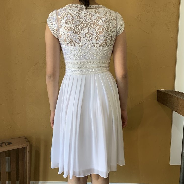 Sue Wong White Chiffon Cocktail Dress, Size 4
