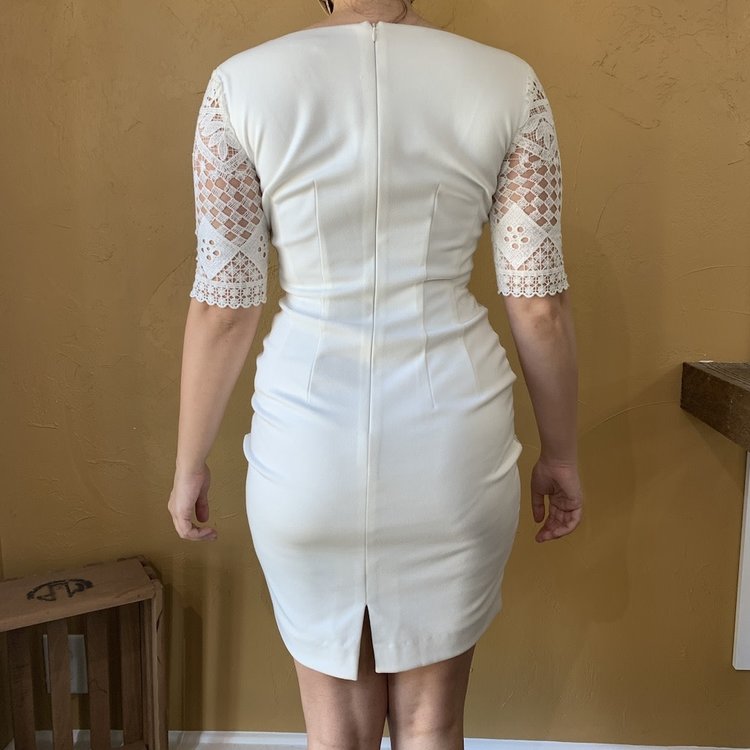 Antonio Melani White Crochet 3/4 Sleeve Dress, Size 0