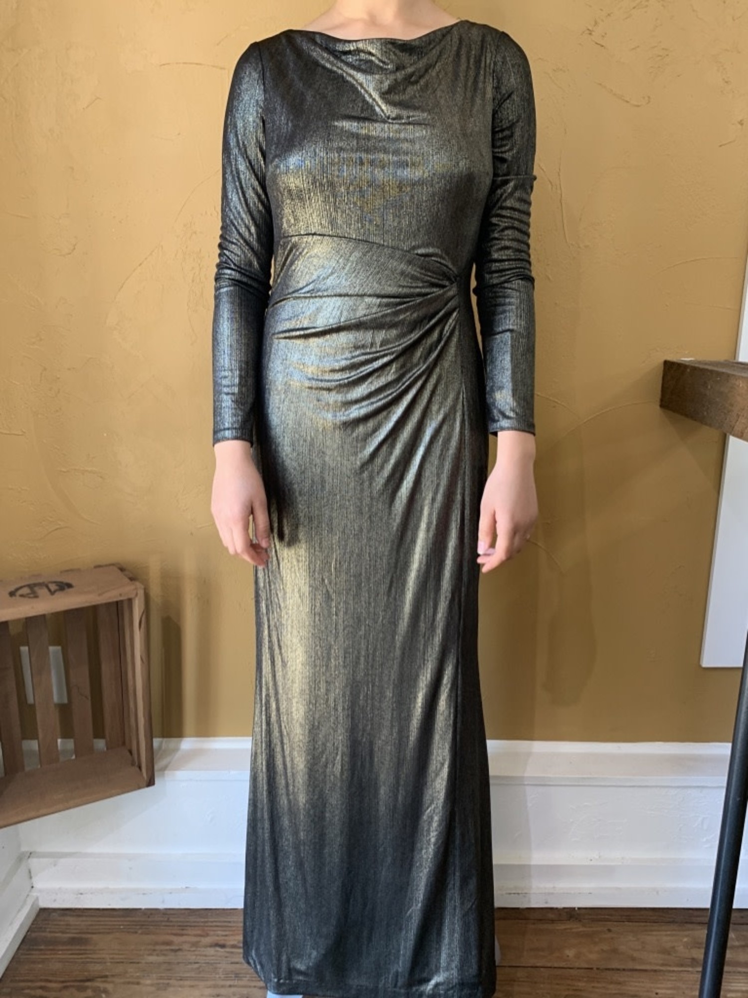 Long Sleeve Gold and Black Metallic Dress, Size 6 - Elements Unleashed