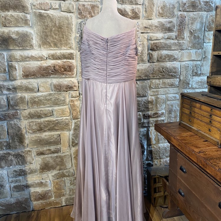 Meier Collection Mauve Chiffon Empire Waist Gown with Cap sleeve, Size 20