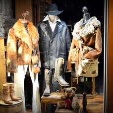 Fur & Leather