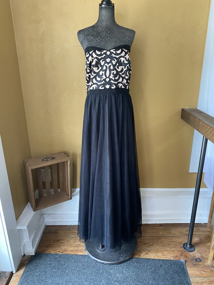 City Chic Black Strapless Evening Gown with Detailed Bodice, Size 24W